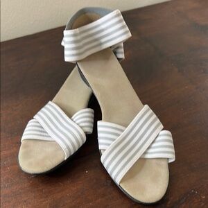 White and Gray Casual Sandals with Striped Detail